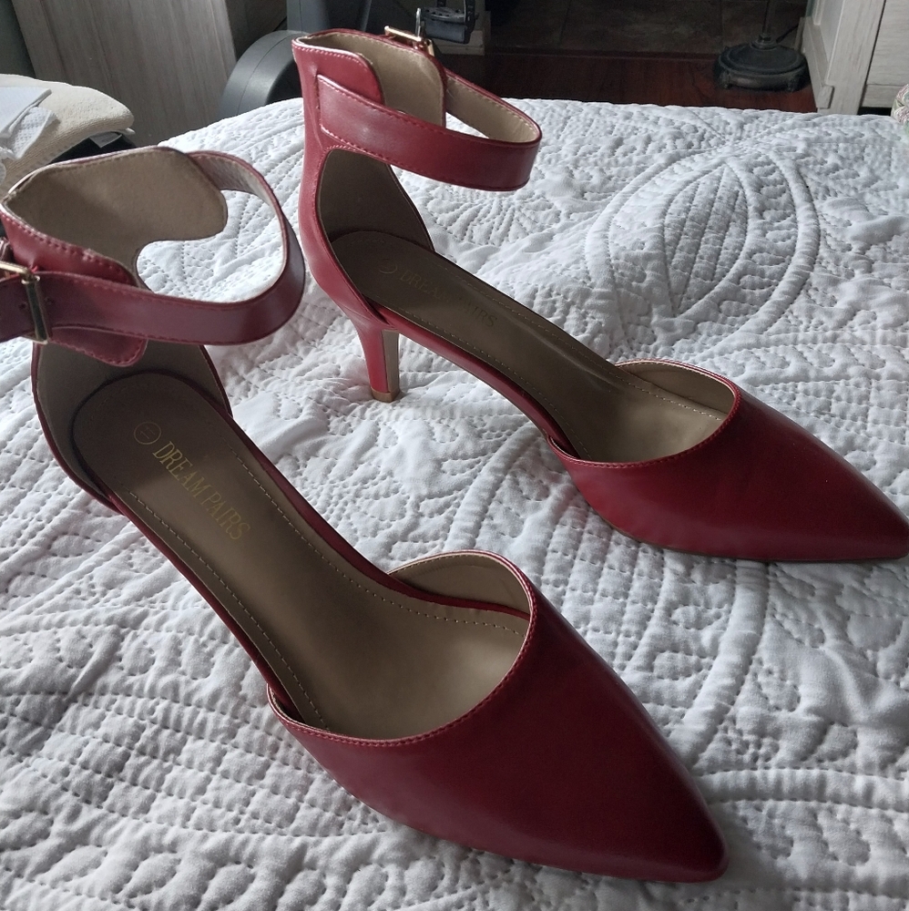 Gorgeous red heeled ankle straps. In excellent condition. Size 11
